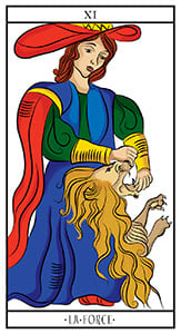 ¿Qué significa sacar la carta de la Fuerza durante una tirada gratis del Tarot de Marsella?
