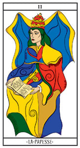 Recorre la descripción de la carta de la Papisa gracias a una tirada del Tarot de Marsella