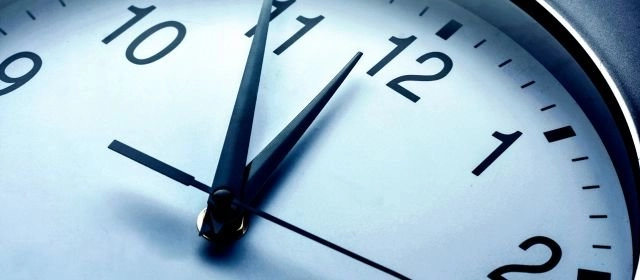 ¿Qué significa la hora espejo 18:18?